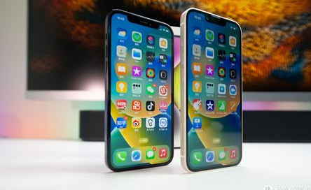 鹤庆苹果维修点分享iPhone 14 Plus换屏维修细节 