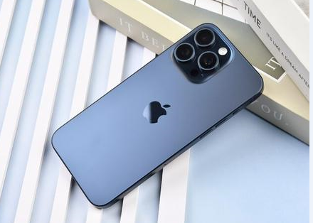 鹤庆苹果维修点分享iPhone 15 Pro Max扩容静电与工艺坑 